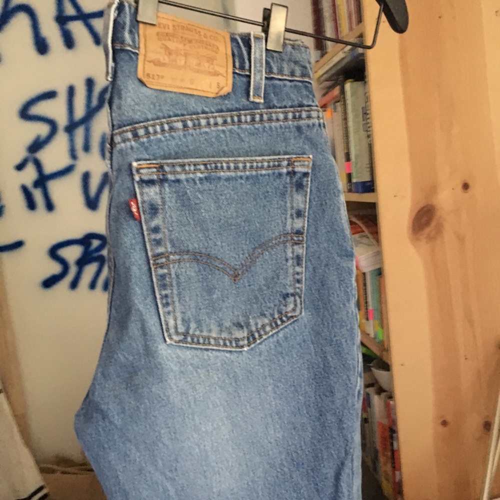 Levi’s mom jeans